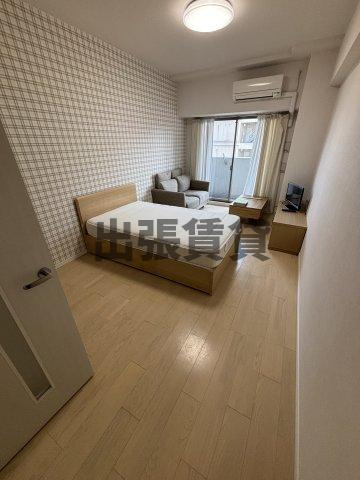 仲介手数料0円！！プリフェラブル栄の居間・リビング