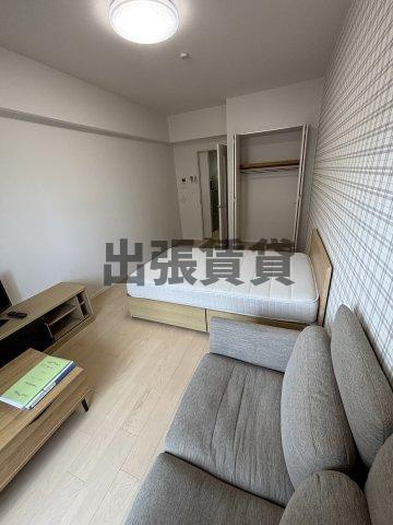 仲介手数料0円！！プリフェラブル栄の居間・リビング