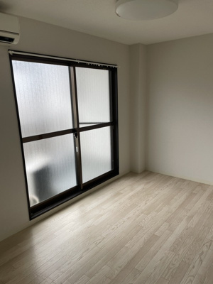 【居間・リビング】 | 丸完ビル