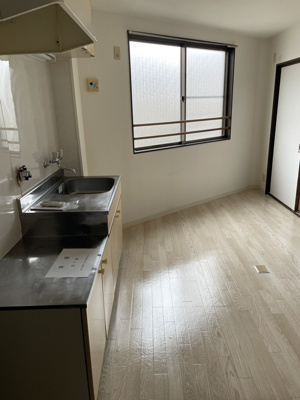 【居間・リビング】 | 丸完ビル