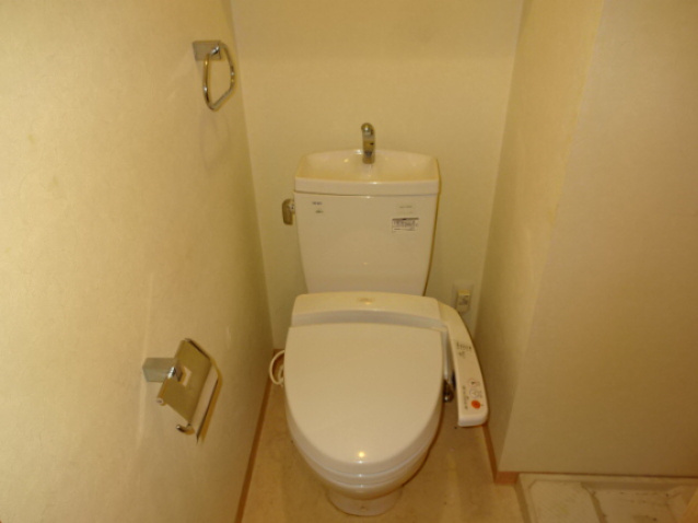 エクスクルーシブID両国のトイレ