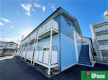 Surplus One光の外観