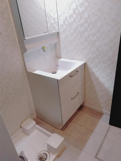 小平戸建の独立洗面台