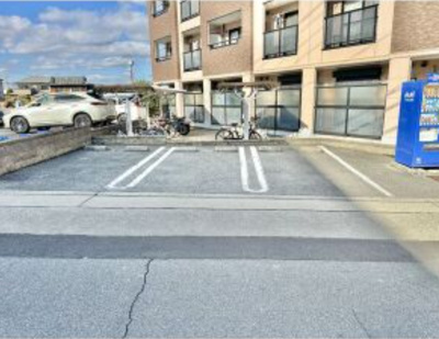 【駐車場】 | ジュネス