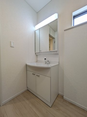 Cradle garden　熊谷市赤城町第3の独立洗面台