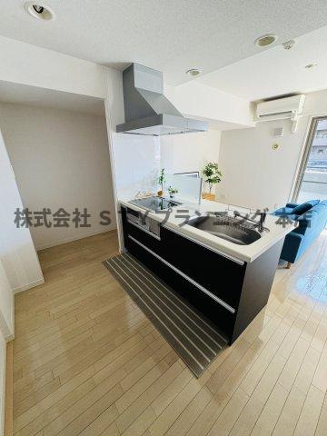 仲介手数料０円！アーデン泉プレミアのキッチン