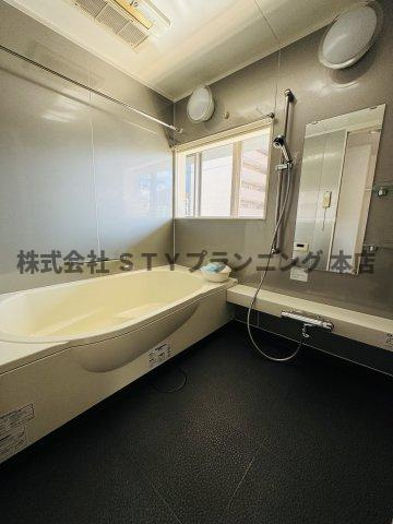 仲介手数料０円！アーデン泉プレミアの浴室