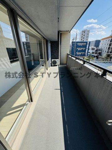 仲介手数料０円！アーデン泉プレミアのバルコニー