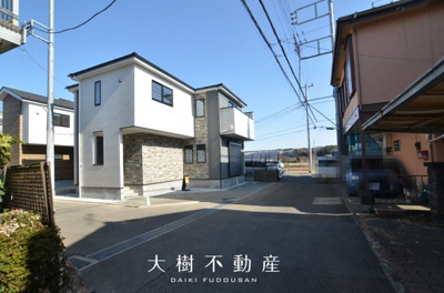 【前面道路含む現地写真】 | 海老名市下今泉4丁目  新築戸建て　全２棟【仲介手数料無料】