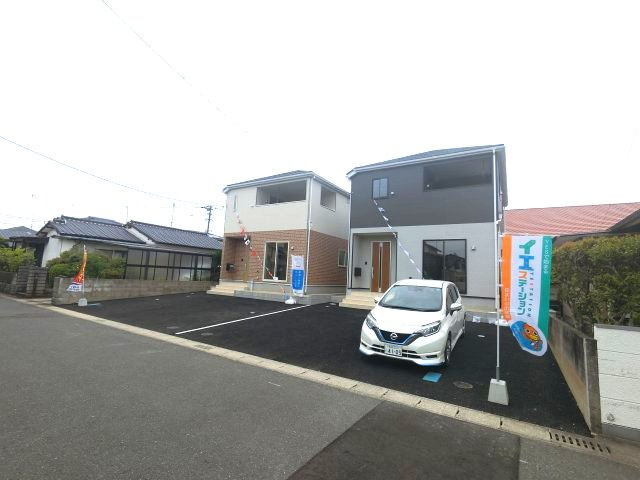 佐賀市光　第8　の前面道路含む現地写真