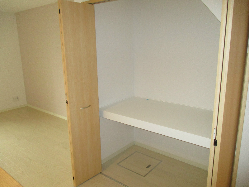 ストラーダ竹の山Ａ棟の設備