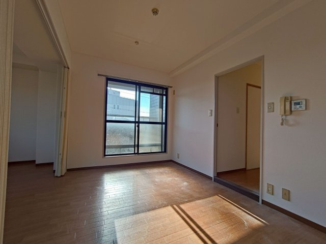 【居間・リビング】 | 日生ビル