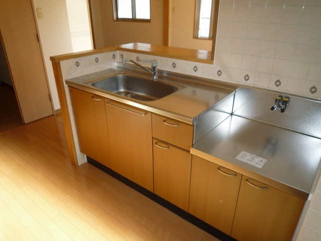 マルシュ梅林Ⅱのキッチン