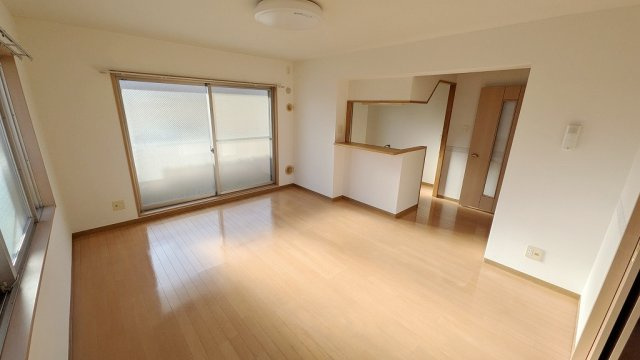 マルシュ梅林Ⅱの居間・リビング