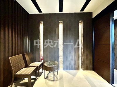 【エントランス】 | アクロシティBポート | エントランス