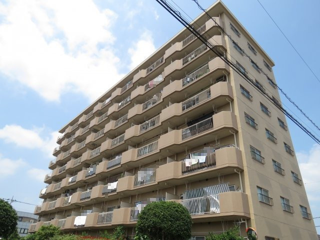 川越新宿マンションの外観