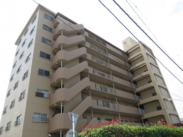 川越新宿マンションの外観