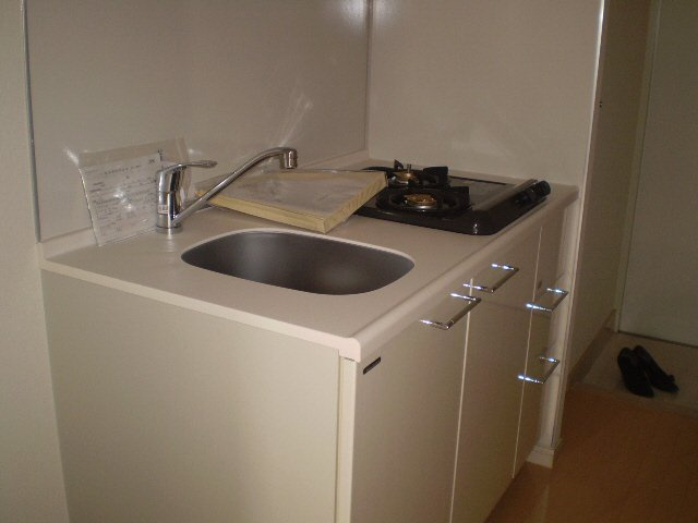 ヴェルト船橋のキッチン|2口システムキッチン完備