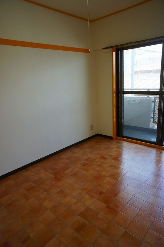 ジュネパレス市川第5の寝室