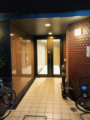 【エントランス】 | マンションK2 | 落ち着いたエントランスです