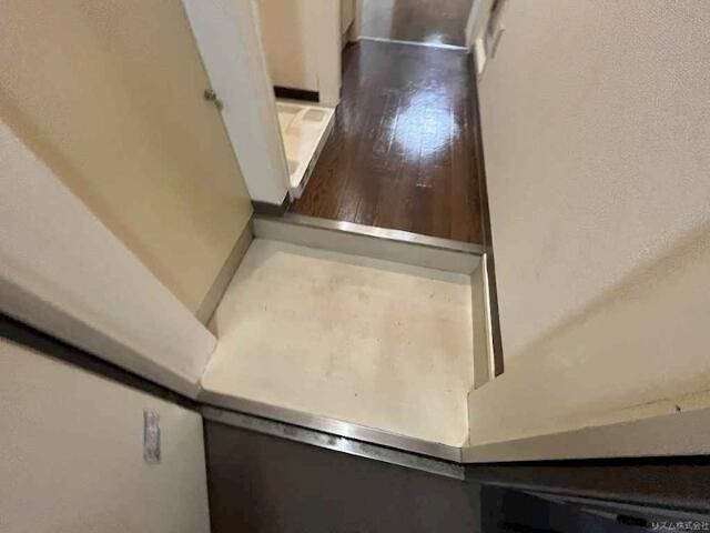 マイステージ板橋本町の玄関