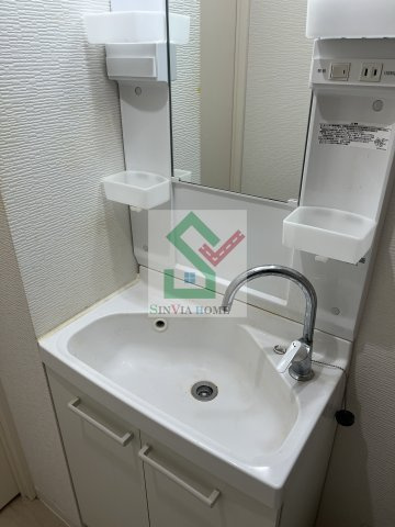 ラークティアラの洗面所