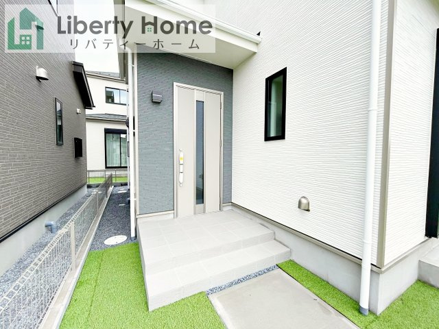 ひたちなか市相金町　のエントランス