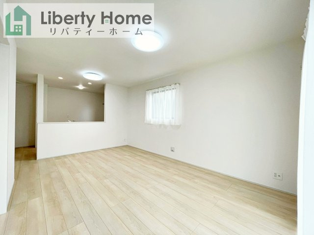 ひたちなか市相金町　の居間・リビング