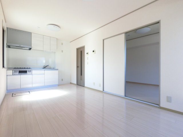 【居間・リビング】