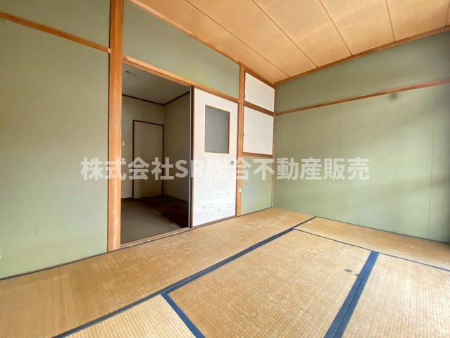 友井5丁目中古テラスハウスの寝室|寝る時は布団派の方にはピッタリのお部屋です！