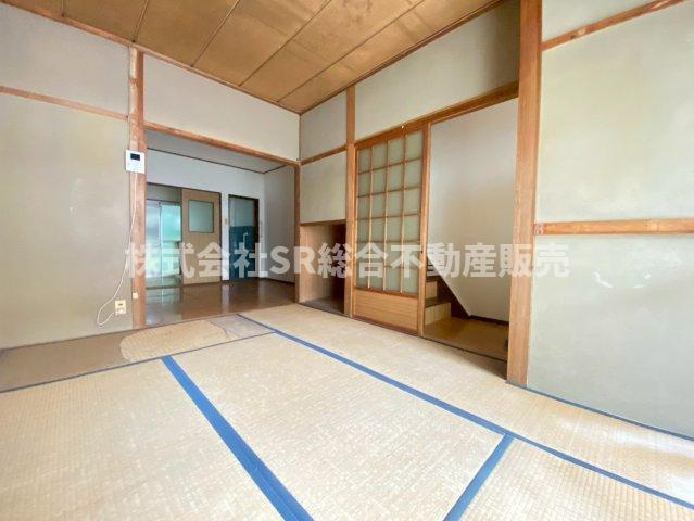 友井5丁目中古テラスハウスの和室|和室があれば、来客や子供用のスペースとして活躍します