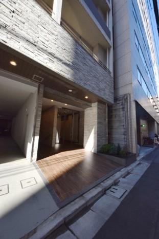 アイラヴィスタ日本橋のエントランス