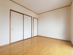 【寝室】