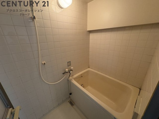 AXSIクオーターバレル木津山の浴室