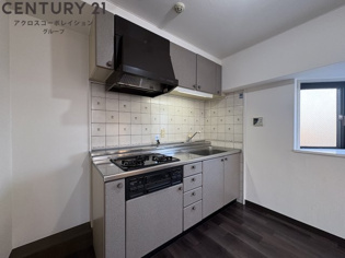 ガスコンロ3口ついてます！