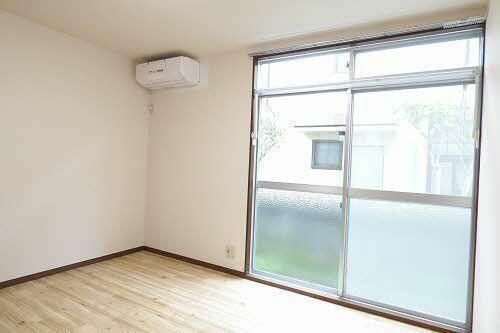 北町サンハイムの洋室