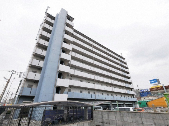 リアライズ住之江公園の外観