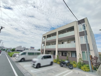 【外観】 | メルヴェーユ | ★ネット無料★宅配BOX★AL★南向き★バイク置き場★