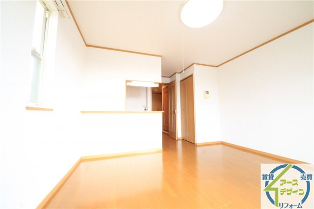 クリスタルビラ