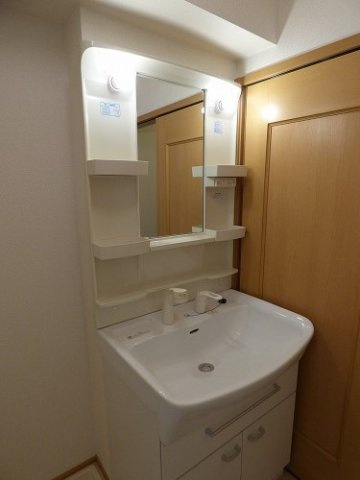 サン・フェルメール壱番館の洗面所