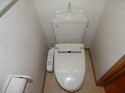 サン・フェルメール壱番館のトイレ