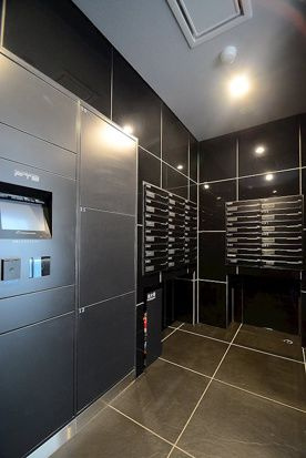 ステージファースト上野松が谷アジールコートのロビー