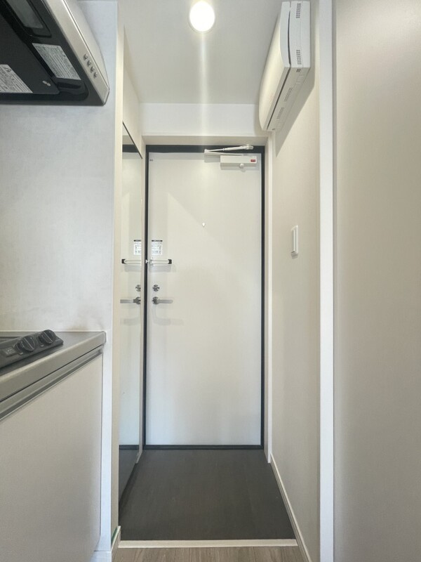 robot home 千住大橋の玄関