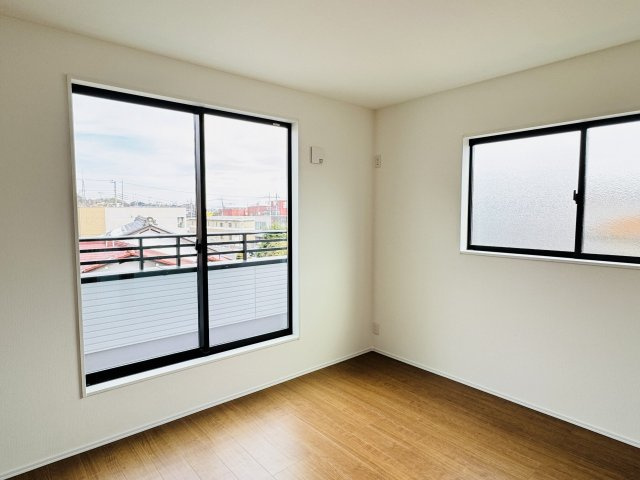 八王子市　上柚木　新築一戸建て　１期の寝室|～2階7.0帖の主寝室　ベッドなど大型家具のレイアウトも楽しめる広さです～