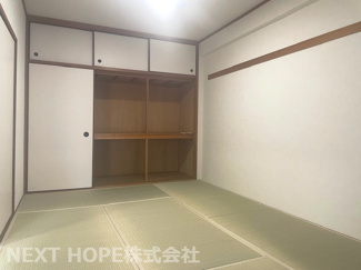【和室】 | 伊丹昆陽ビューハイツ | 真ん中の和室６帖です♪足を伸ばして寛げる居室で、小さなお子様の遊びスペースとしても活躍してくれます！！