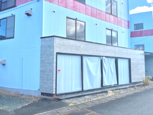 高島市新旭町針江ビルの外観