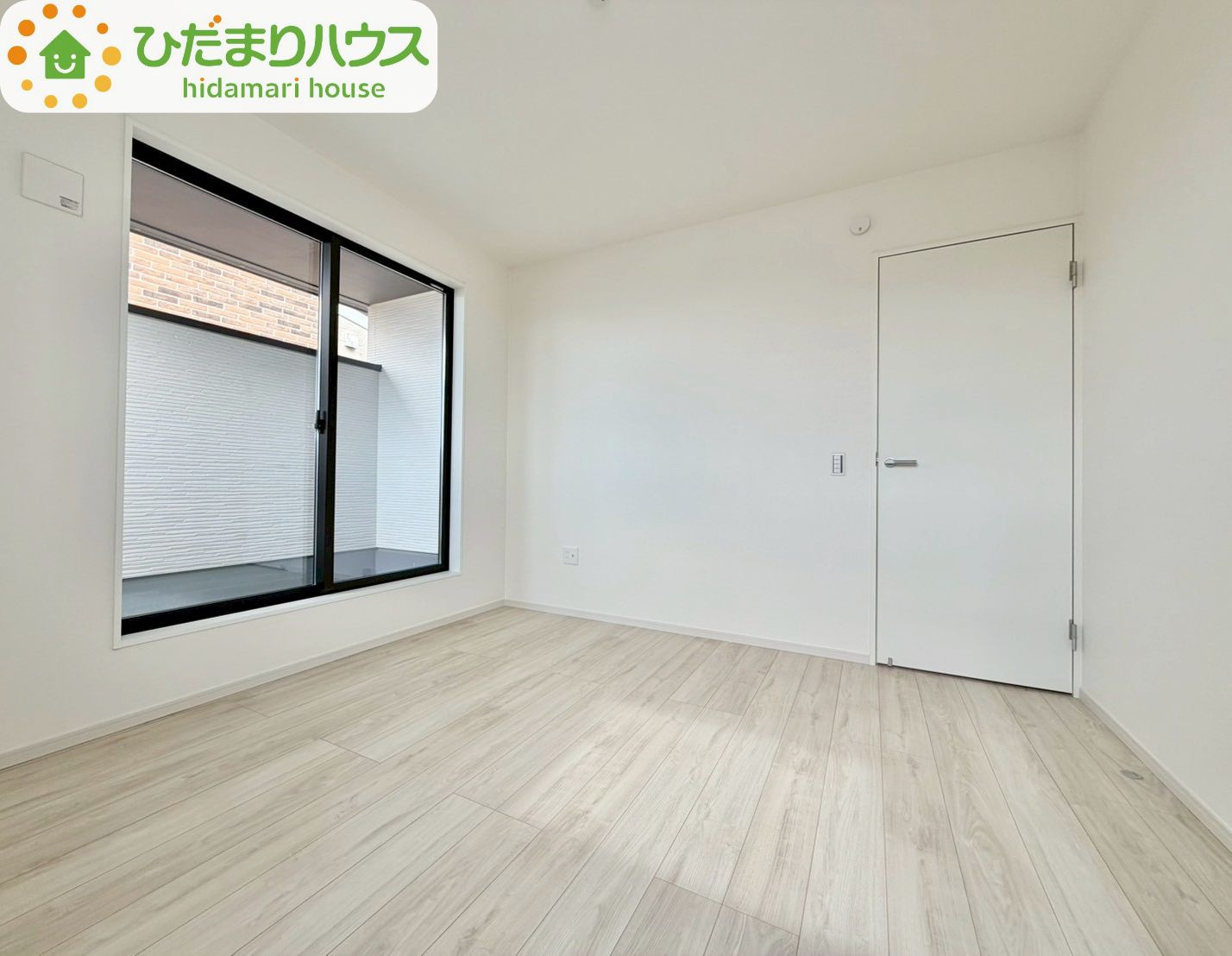 野田市山崎23期　新築戸建　1号棟の洋室|バルコニーに面している洋室は、主寝室にどうぞ(^^)/						
