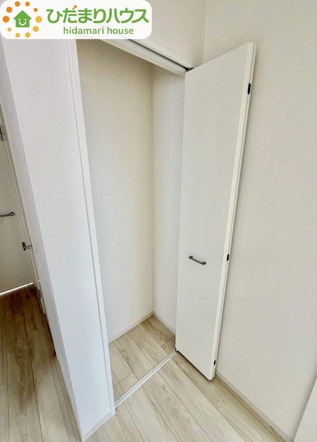 野田市山崎23期　新築戸建　1号棟の収納|空間を有効活用したホール収納(*^-^*)				
