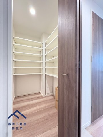 モントーレ東比恵クレアの収納