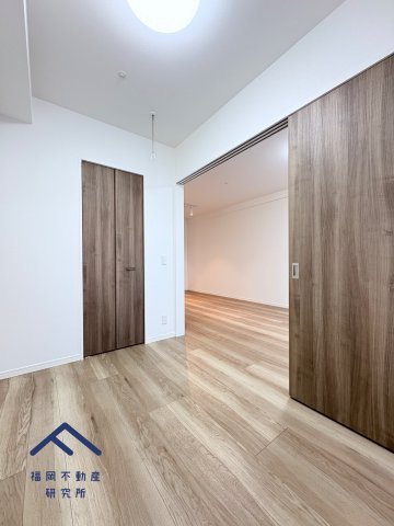 モントーレ東比恵クレアの洋室